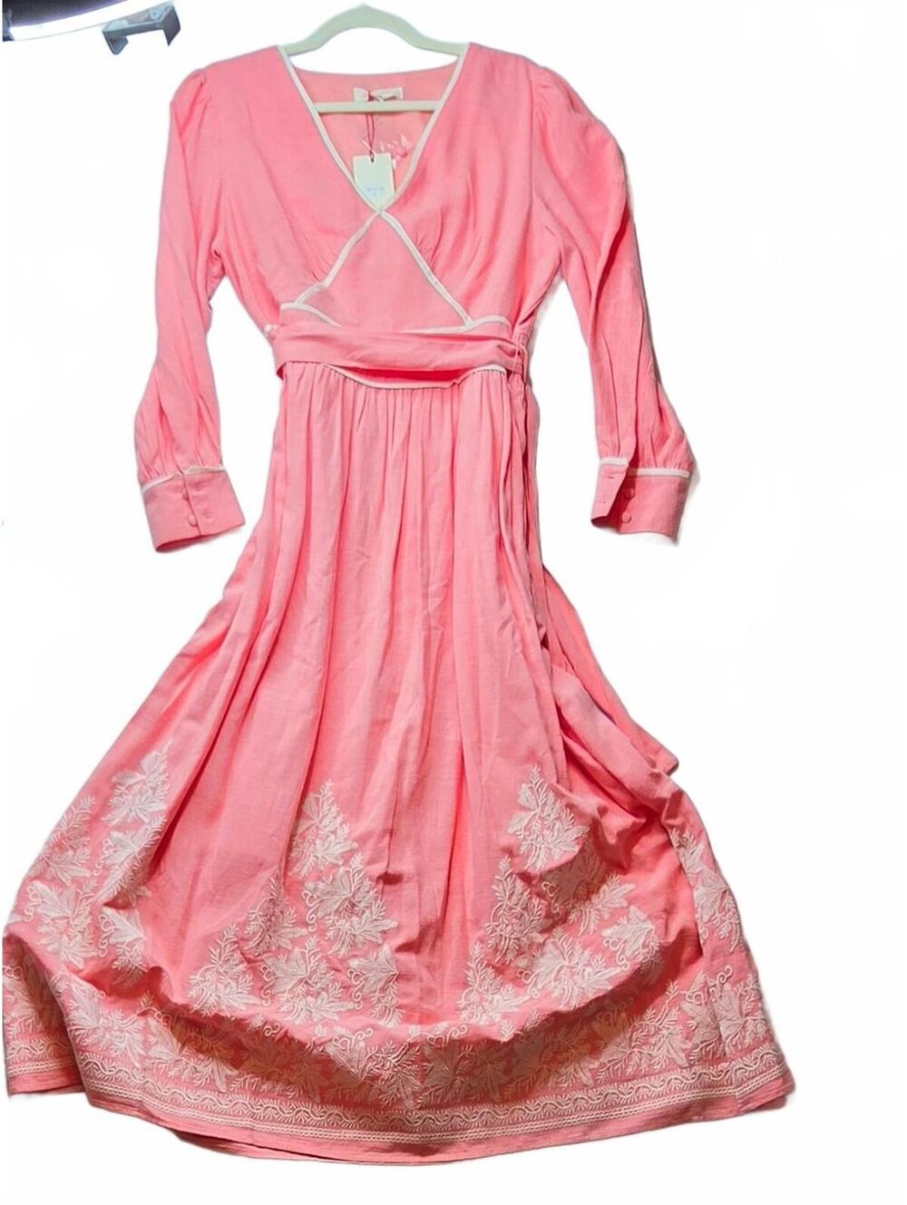 Solitaire Pink Linen Blend Embroidered v-neck Maxi Dress Large